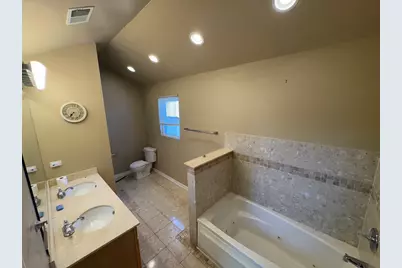 609 E 89th Street, Chicago, IL 60619 - Photo 8