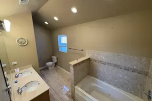 609 E 89th St, Chicago, IL 60619 - Photo 8