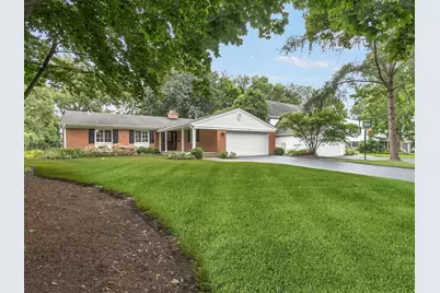 433 W Sheridan Place, Lake Bluff, IL 60044 - Photo 1