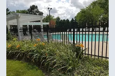 930 Perrie Drive #203, Elk Grove Village, IL 60007 - Photo 10