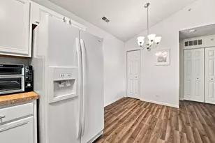 4455 Timber Ridge Ct, Joliet, IL 60431 - Photo 12