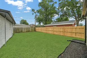 153 W 27th Pl, South Chicago Heights, IL 60411 - Photo 32