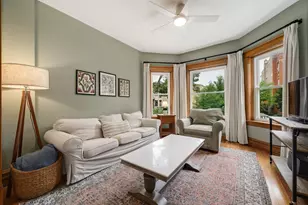 1633 W Olive Ave, Chicago, IL 60660 - Photo 18