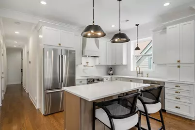 1633 W Olive Avenue, Chicago, IL 60660 - Photo 8