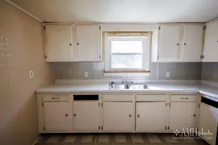 141 Belle Aire Ave, Bourbonnais, IL 60914 - Photo 26