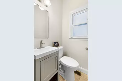 2833 N Francisco Avenue, Chicago, IL 60618 - Photo 10