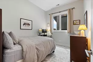 2145 W Augusta Blvd, Chicago, IL 60622 - Photo 20