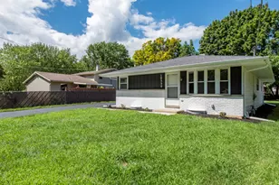 10350 W California Ave, Beach Park, IL 60099 - Photo 2