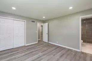 10350 W California Ave, Beach Park, IL 60099 - Photo 12