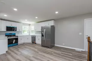 10350 W California Ave, Beach Park, IL 60099 - Photo 8