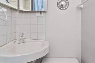 933 W Essex Pl, Arlington Heights, IL 60004 - Photo 16
