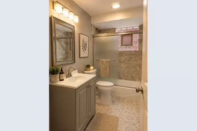 6601 W Cornelia Avenue #Garden, Chicago, IL 60634 - Photo 4