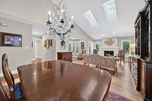 1211 Emerson Ln, Libertyville, IL 60048 - Photo 6