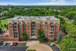615 Perrie Dr, Elk Grove Village, IL 60007 - Photo 2