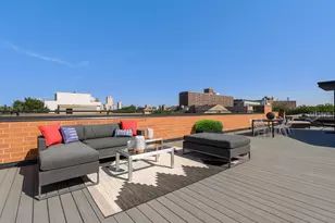 1038 W Diversey Pkwy, Chicago, IL 60614 - Photo 24