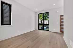 6641 S Evans Ave, Chicago, IL 60637 - Photo 2