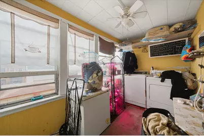 4937 W Melrose Street, Chicago, IL 60641 - Photo 24
