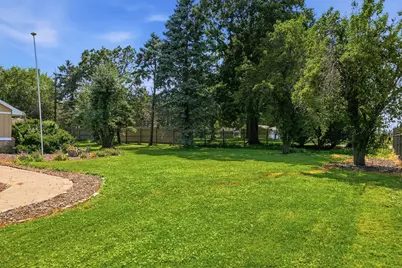 19709 W Schweitzer Road, Joliet, IL 60436 - Photo 6