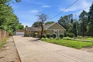 19709 W Schweitzer Rd, Joliet, IL 60436 - Photo 4