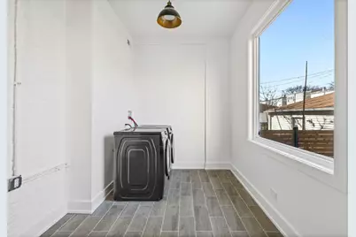 3934 N Sawyer Avenue #1, Chicago, IL 60618 - Photo 16