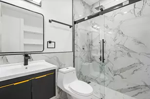 3934 N Sawyer Ave, Chicago, IL 60618 - Photo 12