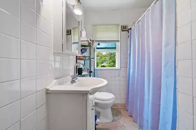10152 S Bensley Avenue, Chicago, IL 60617 - Photo 4