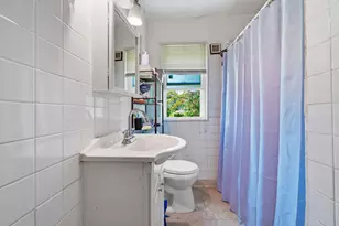 10152 S Bensley Ave, Chicago, IL 60617 - Photo 4