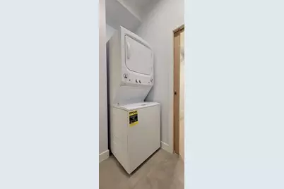 724 W 18th Street #G, Chicago, IL 60616 - Photo 18