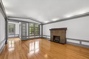 717 W Junior Terrace, Chicago, IL 60613 - Photo 6