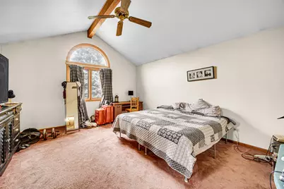 3423 Grandmore Avenue, Gurnee, IL 60031 - Photo 12