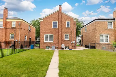 12442 S Throop Street, Calumet Park, IL 60827 - Photo 18