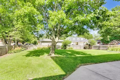 18026 State Line Avenue, Lansing, IL 60438 - Photo 42