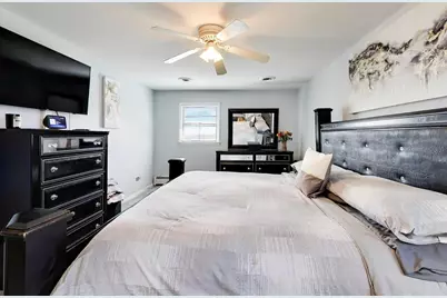 18026 State Line Avenue, Lansing, IL 60438 - Photo 20