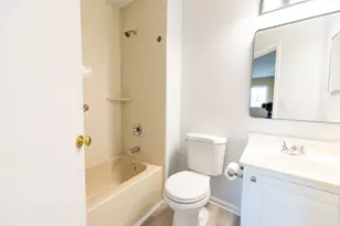 1704 Sienna Ct, Wheeling, IL 60090 - Photo 10