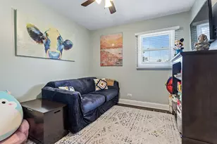 5814 Essex Rd, Oak Forest, IL 60452 - Photo 10