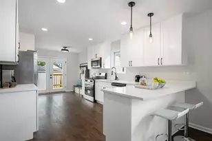 5534 W Warwick Ave, Chicago, IL 60641 - Photo 8
