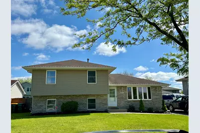 6908 Townsend Boulevard, Plainfield, IL 60586 - Photo 2