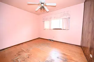 16417 Blair Ln, Oak Forest, IL 60452 - Photo 10
