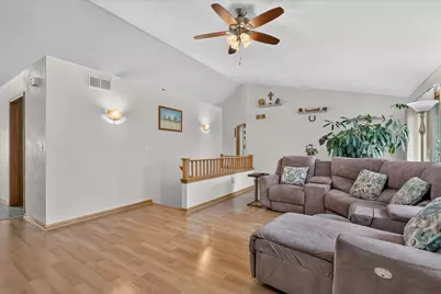 6633 Shadybrook Trail, Loves Park, IL 61111 - Photo 10