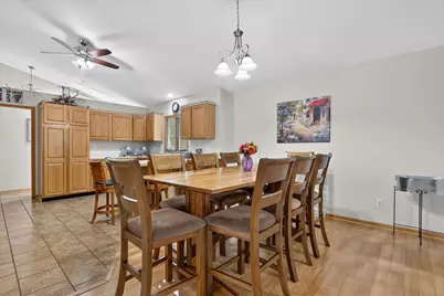6633 Shadybrook Trail, Loves Park, IL 61111 - Photo 18
