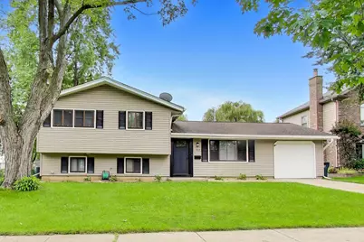 917 Aimtree Place, Schaumburg, IL 60194 - Photo 1