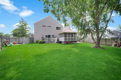 4245 Peartree Drive, Lake in the Hills, IL 60156 - Photo 24