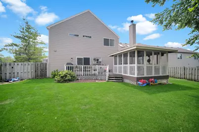 4245 Peartree Drive, Lake in the Hills, IL 60156 - Photo 22