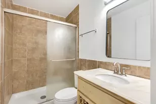 4425 Thornbark Ct, Hoffman Estates, IL 60192 - Photo 18