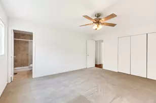 4425 Thornbark Ct, Hoffman Estates, IL 60192 - Photo 16
