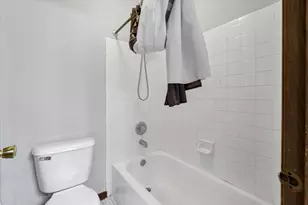 912 Manchester Cir, Schaumburg, IL 60193 - Photo 18