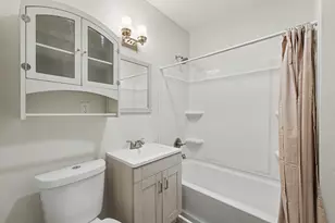 1626 W Clark St, Champaign, IL 61821 - Photo 24