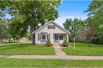 1626 W Clark Street, Champaign, IL 61821 - Photo 1