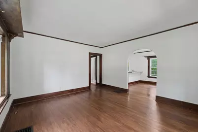 1626 W Clark Street, Champaign, IL 61821 - Photo 6