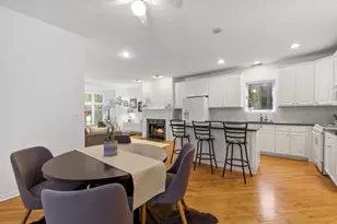 3117A N Orchard St, Chicago, IL 60657 - Photo 12